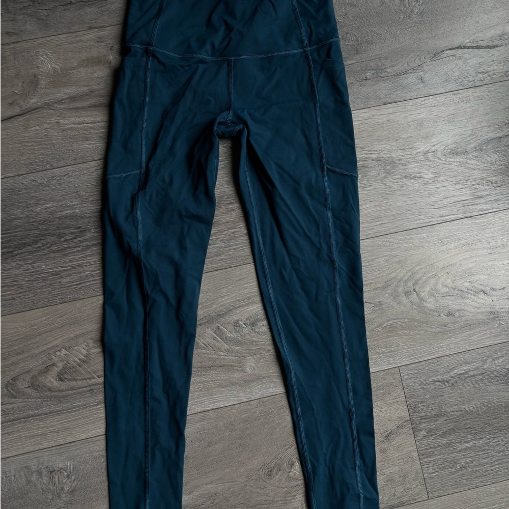 Victoria’s Secret High-Waist Navy Active Leggings